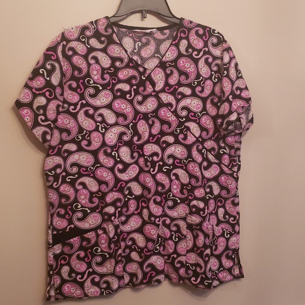 2XL black w pink paisley print scrub top